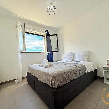 T3 Moderne- Climatise Avec Parking & Terrasse A 5 Min De Montpellier Апартаменты